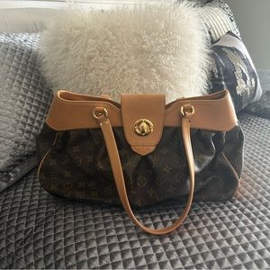 Louis Vuitton Vintage Handbag
